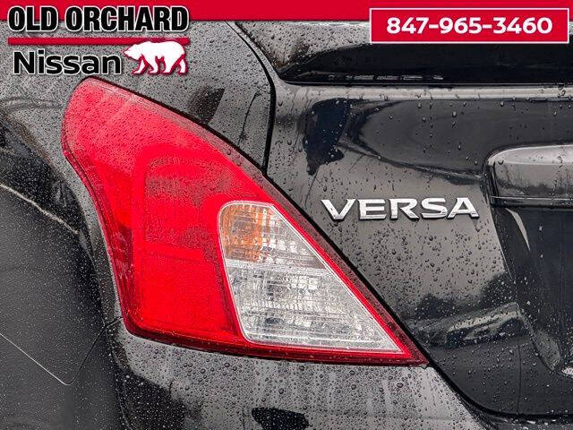 2016 Nissan Versa 1.6 SV