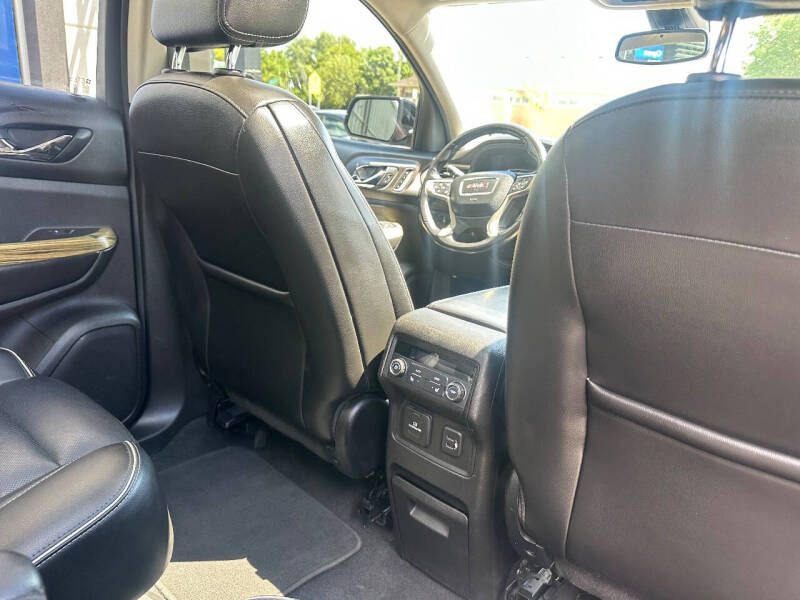2019 GMC Acadia Denali