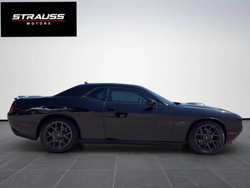 2017 Dodge Challenger