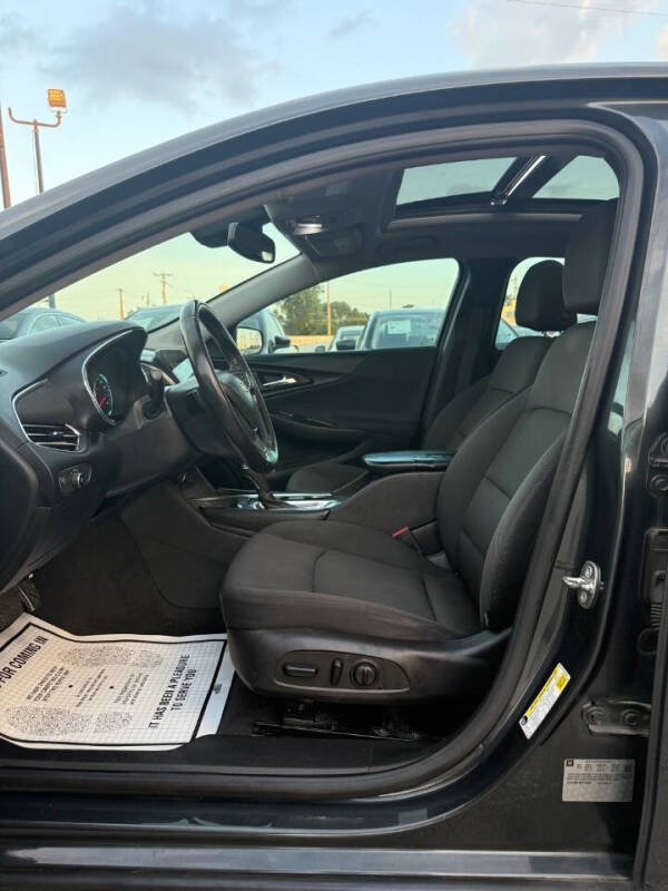 2017 Chevrolet Malibu LT