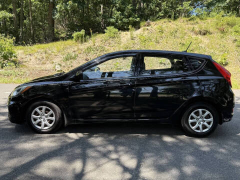 2013 Hyundai Accent GS