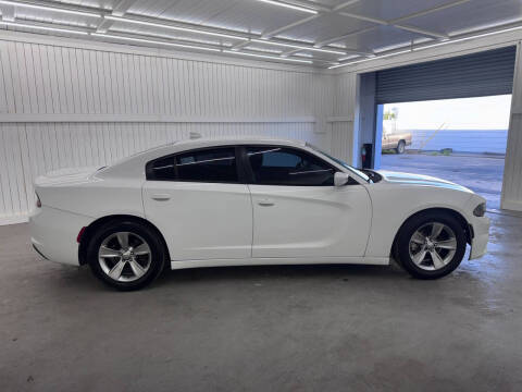 2017 Dodge Charger SXT