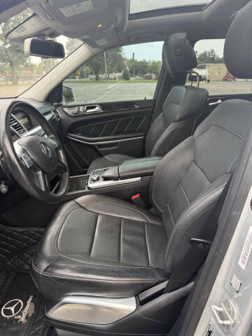 2016 Mercedes-Benz GL-Class GL 550 4MATIC