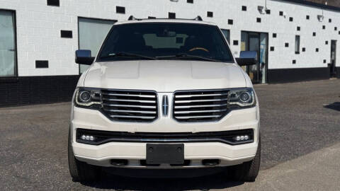 2016 Lincoln Navigator Select