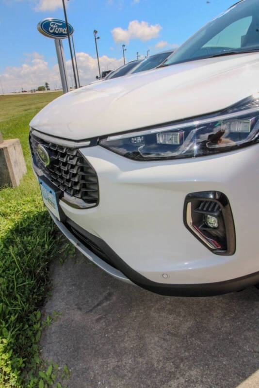 2023 Ford Escape Platinum