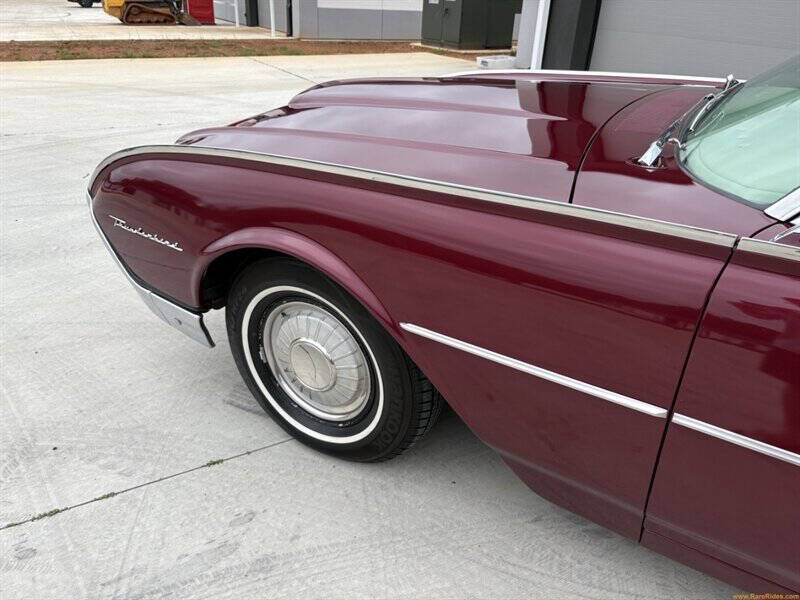 1961 Ford Thunderbird