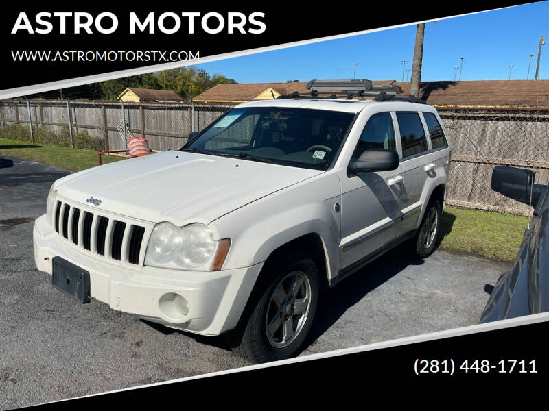 2005 Jeep Grand Cherokee for sale at ASTRO MOTORS in Houston TX