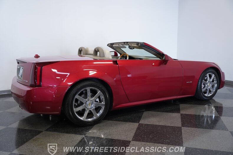 2005 Cadillac XLR