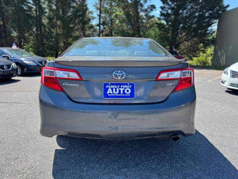 2014 Toyota Camry SE
