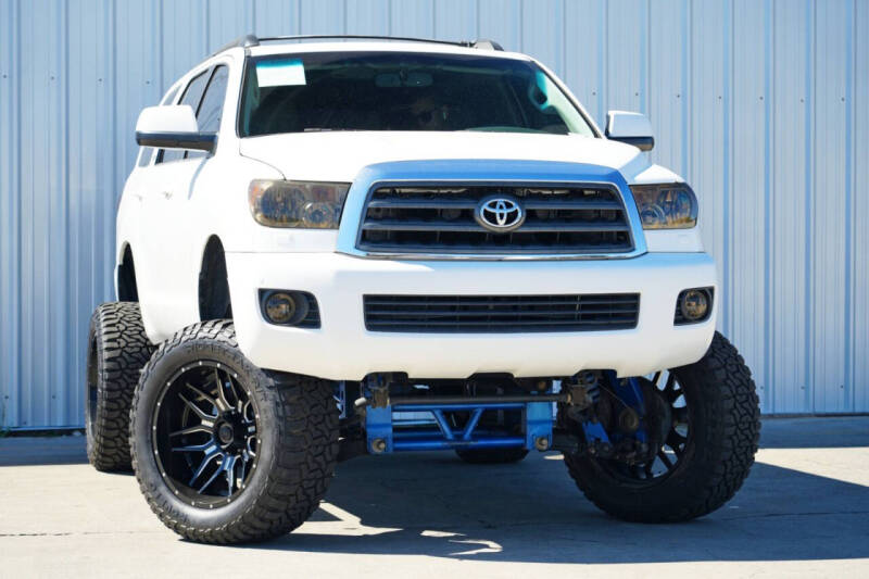 2016 Toyota Sequoia SR5