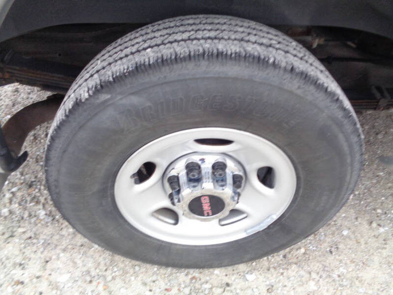 2017 GMC Savana LT 3500