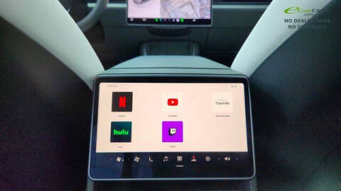2026 Tesla Model Y Premium