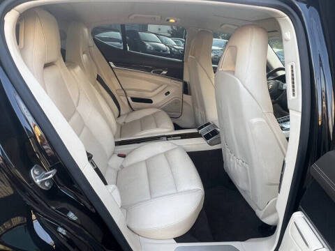 2014 Porsche Panamera