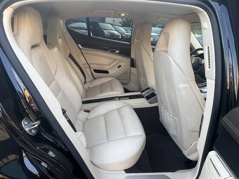 2014 Porsche Panamera