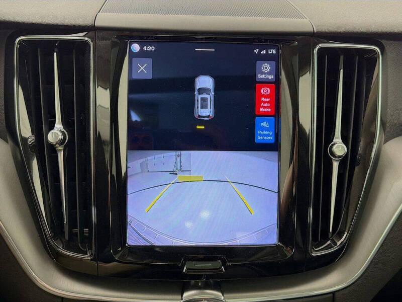 2023 Volvo XC60 B5 Core