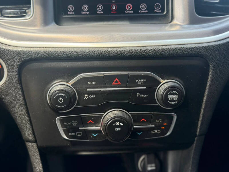 2020 Dodge Charger SXT