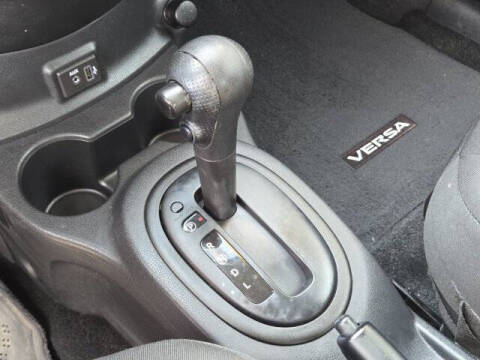 2019 Nissan Versa S Plus