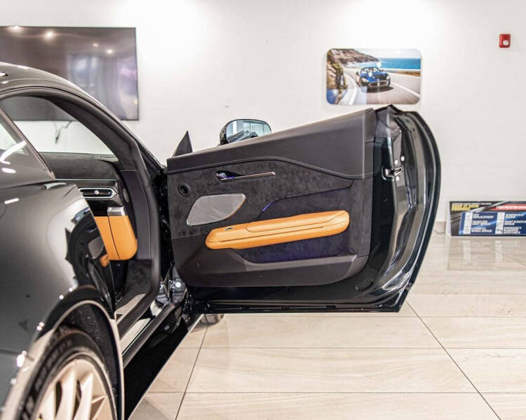 2026 Aston Martin Vantage S