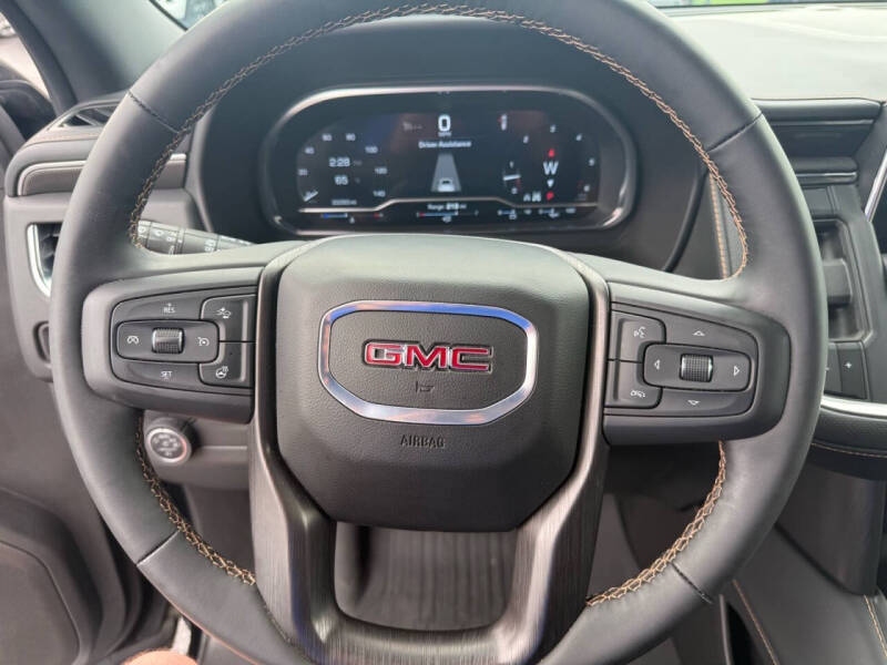 2024 GMC Yukon AT4