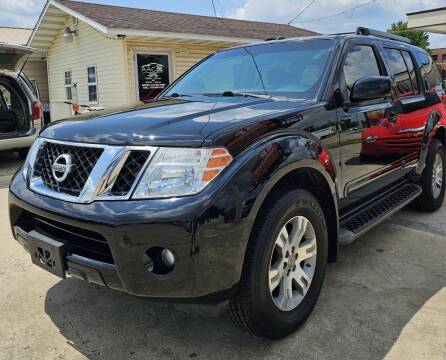 2010 Nissan Pathfinder for sale at Adan Auto Credit in Effingham IL