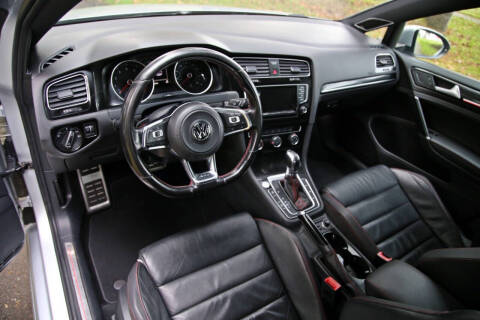 2015 Volkswagen Golf GTI SE