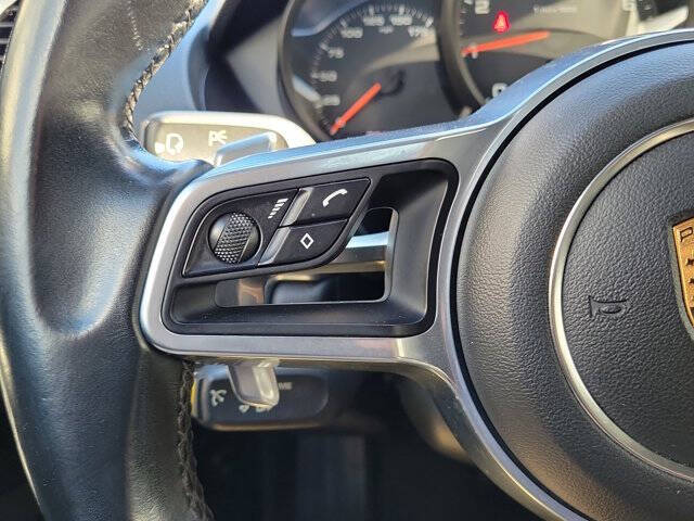 2021 Porsche 718 Boxster T