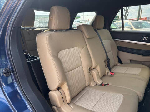 2016 Ford Explorer