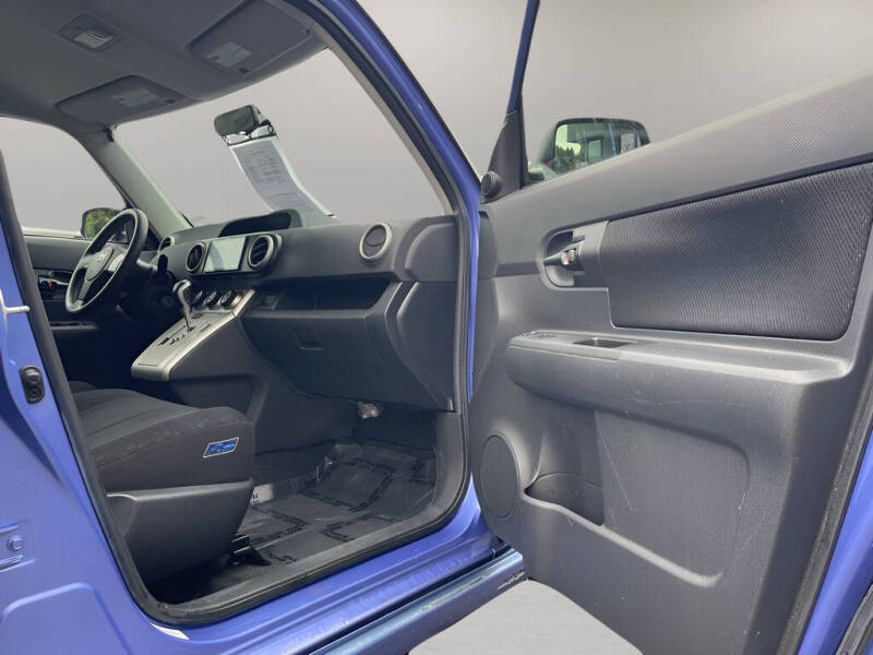 2010 Scion xB Release Series 7.0