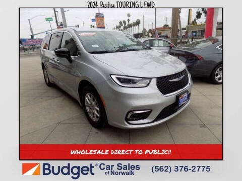 2024 Chrysler Pacifica Touring L