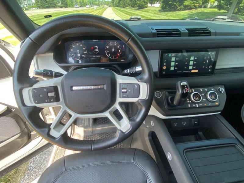 2021 Land Rover Defender 90 S