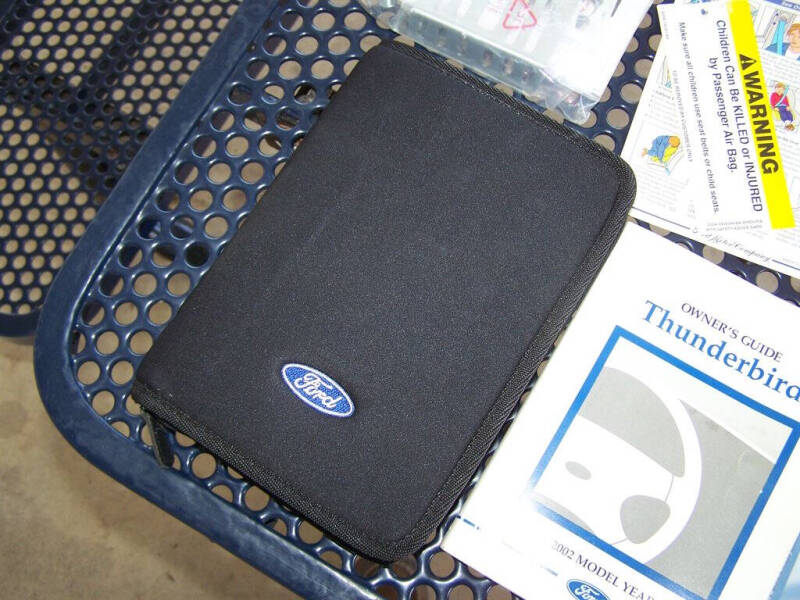2002 Ford Thunderbird Deluxe