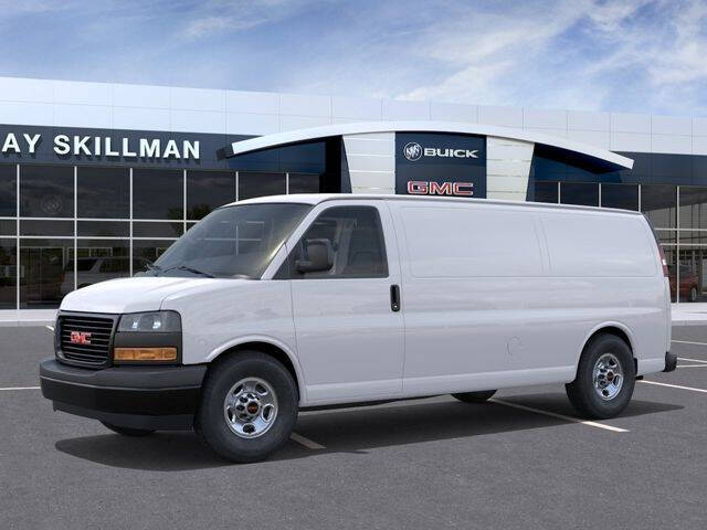 2026 GMC Savana 2500