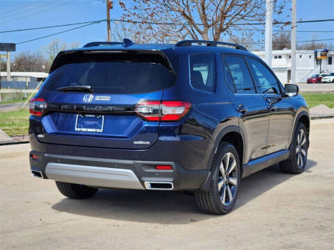 2025 Honda Pilot Touring