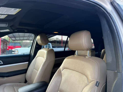 2017 Ford Explorer XLT