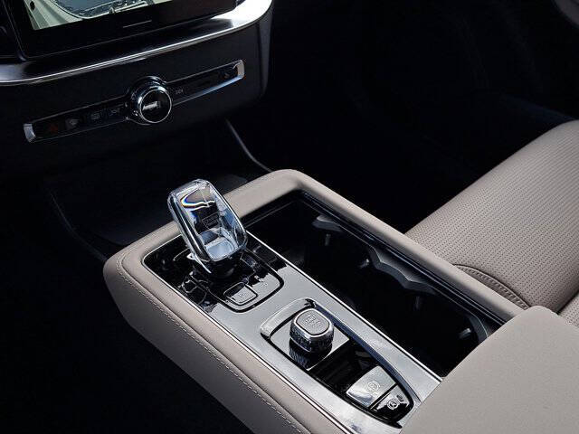 2026 Volvo XC90 B6 Ultra 7P