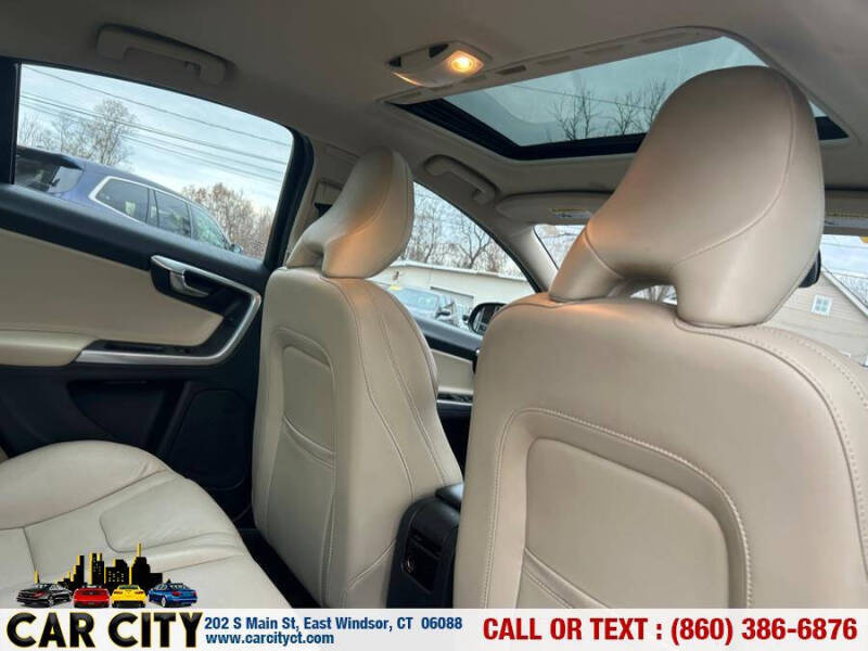 2018 Volvo S60 T5 Dynamic