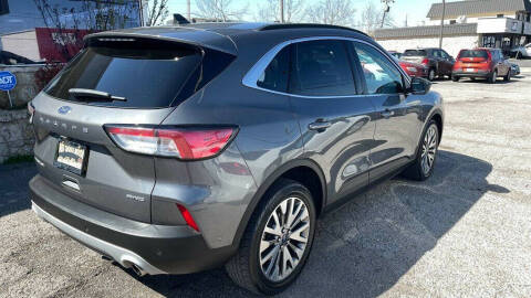 2021 Ford Escape Titanium