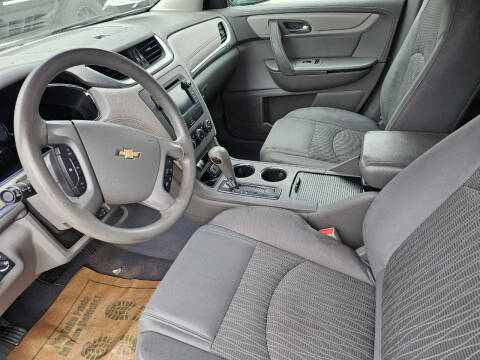 2017 Chevrolet Traverse LS