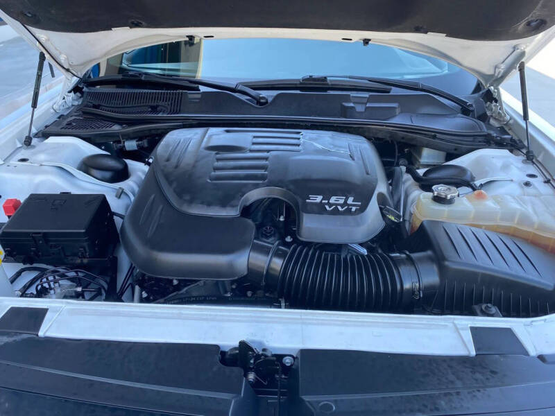 2020 Dodge Challenger SXT