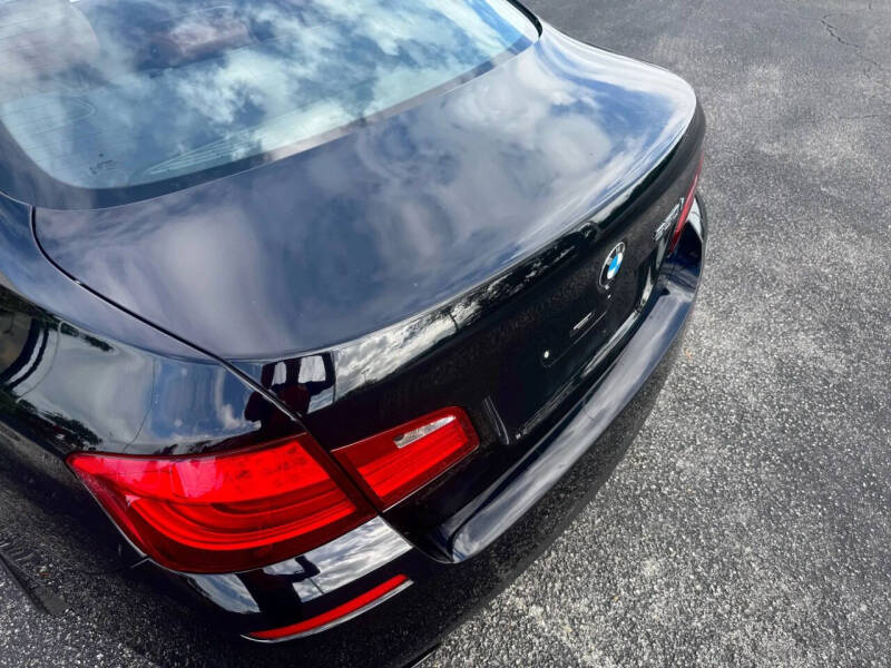 2012 BMW 5 Series 550i xDrive