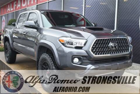 2018 Toyota Tacoma for sale at Alfa Romeo & Fiat of Strongsville in Strongsville OH