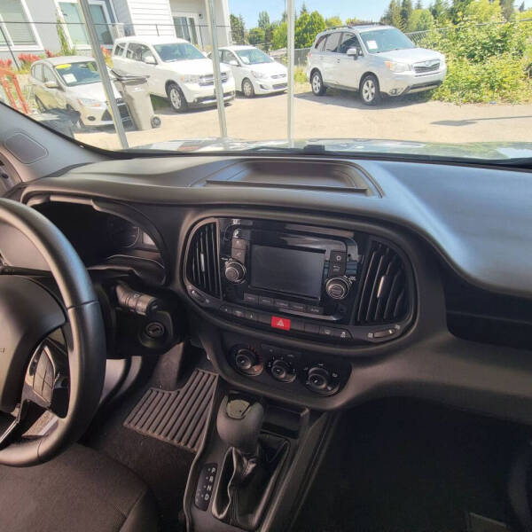 2020 RAM ProMaster City Tradesman SLT