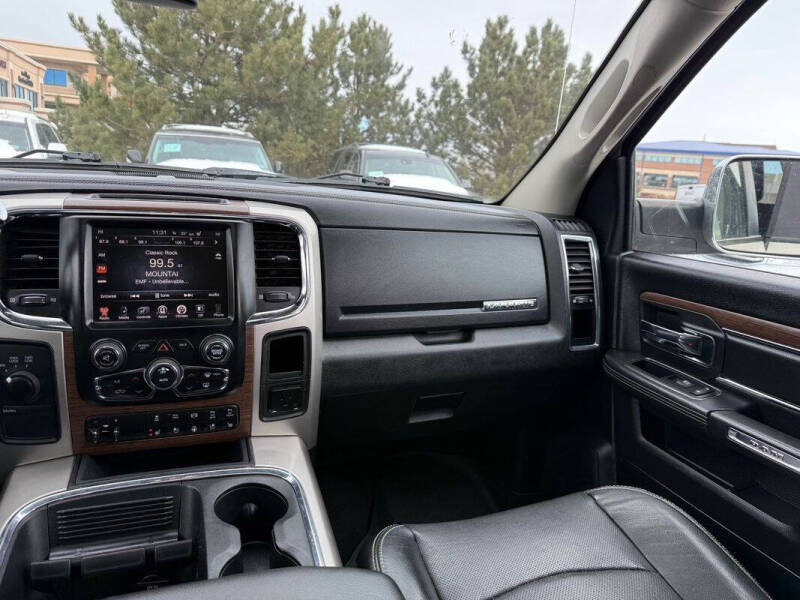 2016 RAM 3500 Laramie