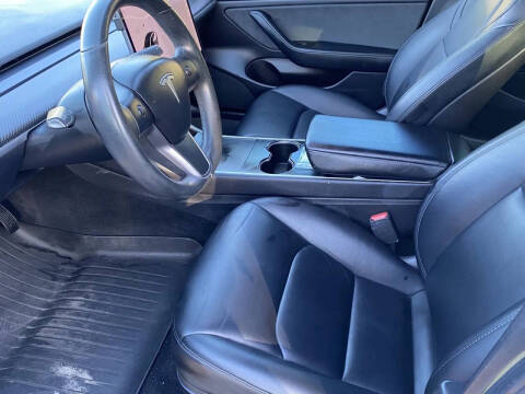 2019 Tesla Model 3 Standard Range Plus