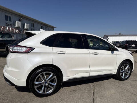 2016 Ford Edge Sport