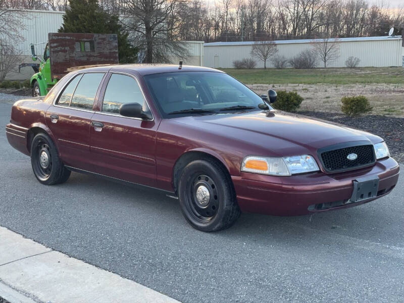 2008 Ford Crown Victoria for sale at ECONO AUTO INC in Spotsylvania VA