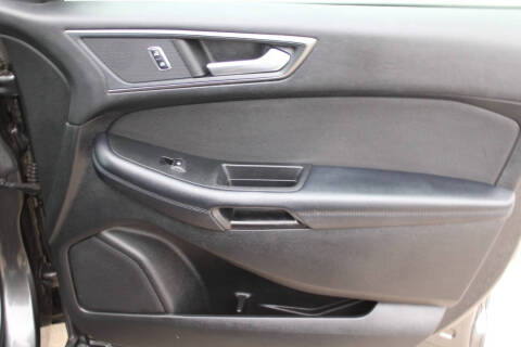 2018 Ford Edge SE