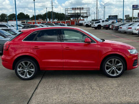 2016 Audi Q3 2.0T quattro Premium Plus