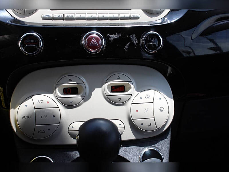 2015 FIAT 500c Lounge