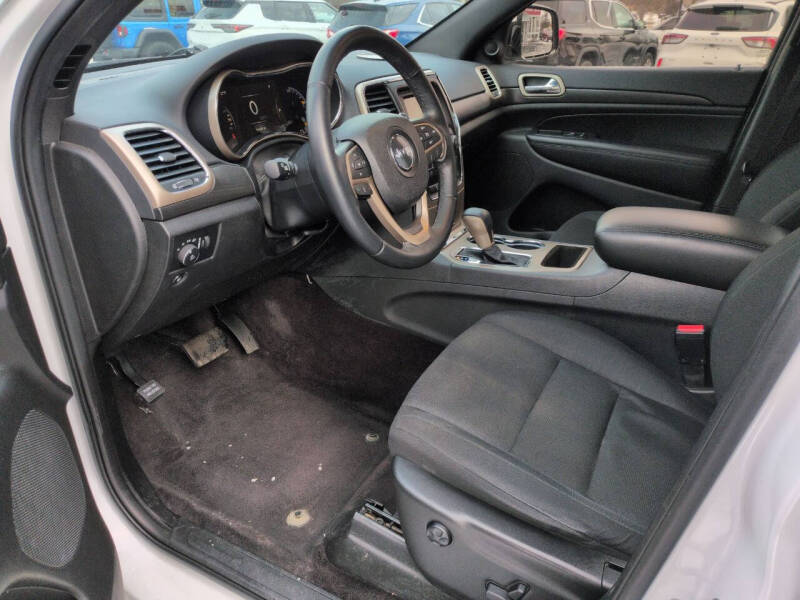 2017 Jeep Grand Cherokee Laredo